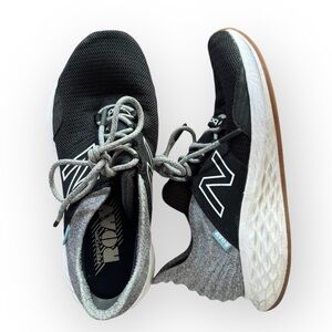New Balance Fresh Foam ROAV Black and Gray Sneakers